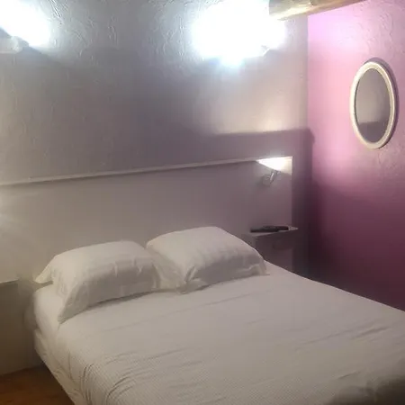 Hotel Le Point De Chute Tournavaux