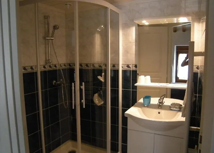 Le Point De Chute Hotel